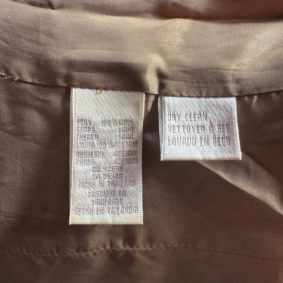 Vintage Jones New York Wool Blazer - Picture 3 of 4